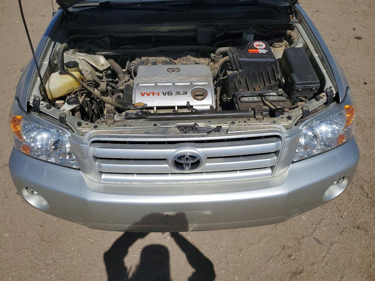 2005 Toyota Highlander Limited Silver vin: JTEGP21A650073888