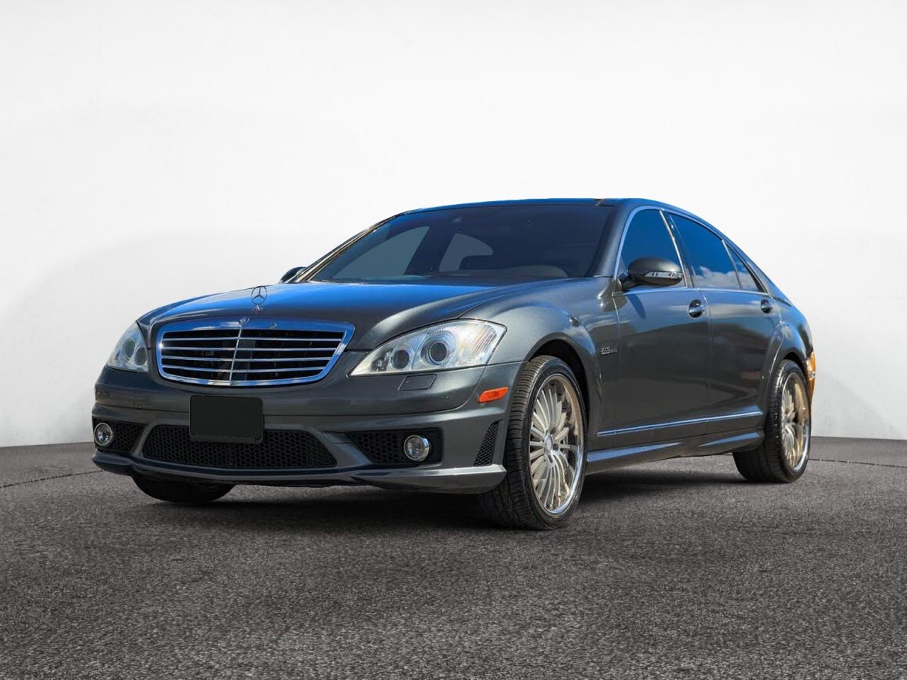 2009 Mercedes-benz S 63 Amg Серый vin: WDDNG77XX9A245947
