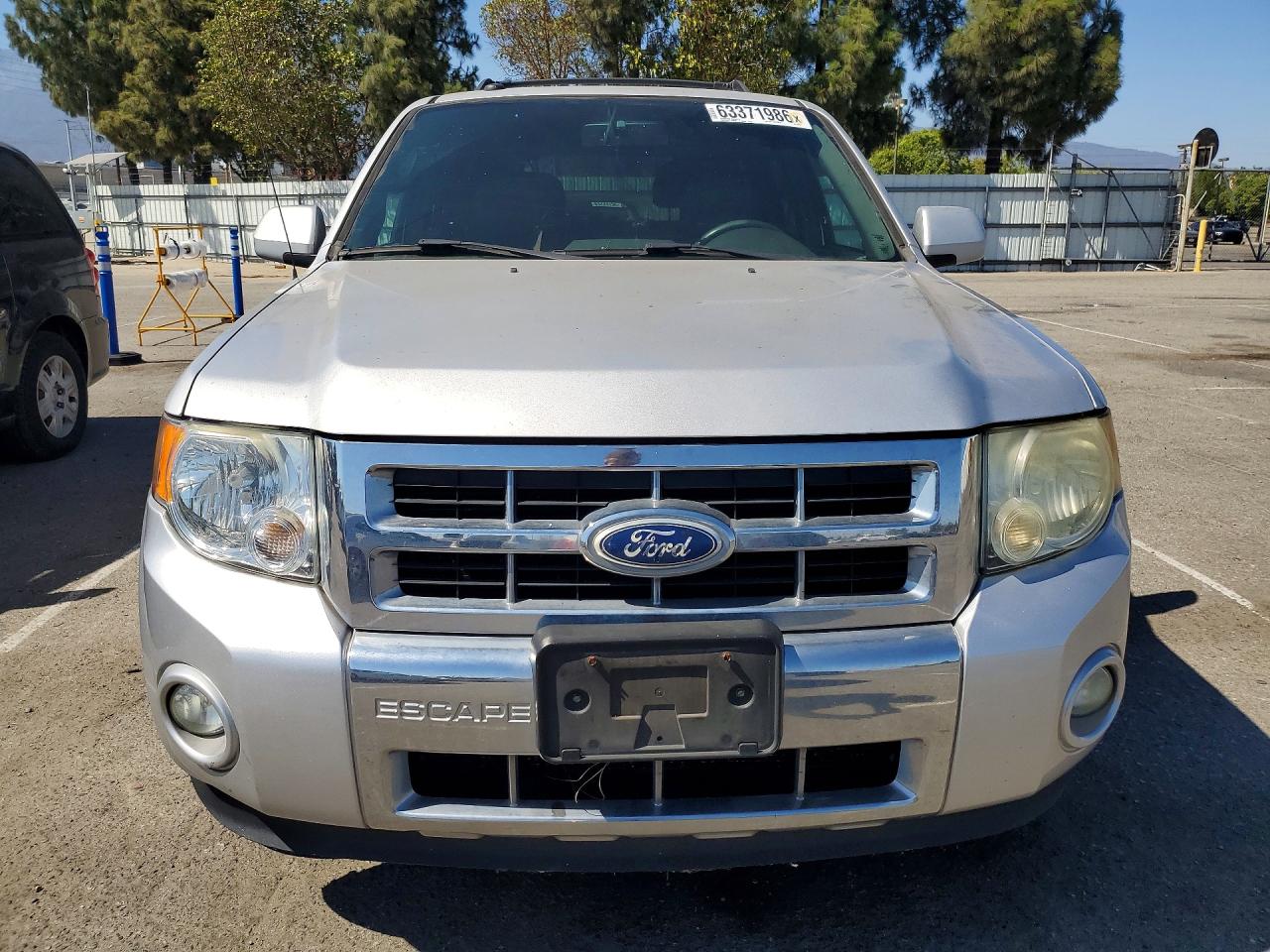 2011 Ford Escape Limited Silver vin: 1FMCU0EG2BKA69122