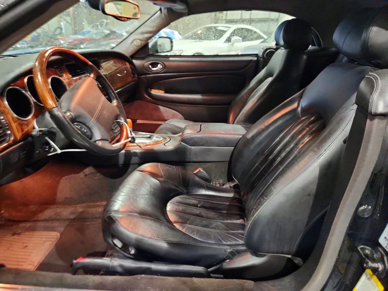 2004 Jaguar Xk8 Black vin: SAJDA42C142A37702