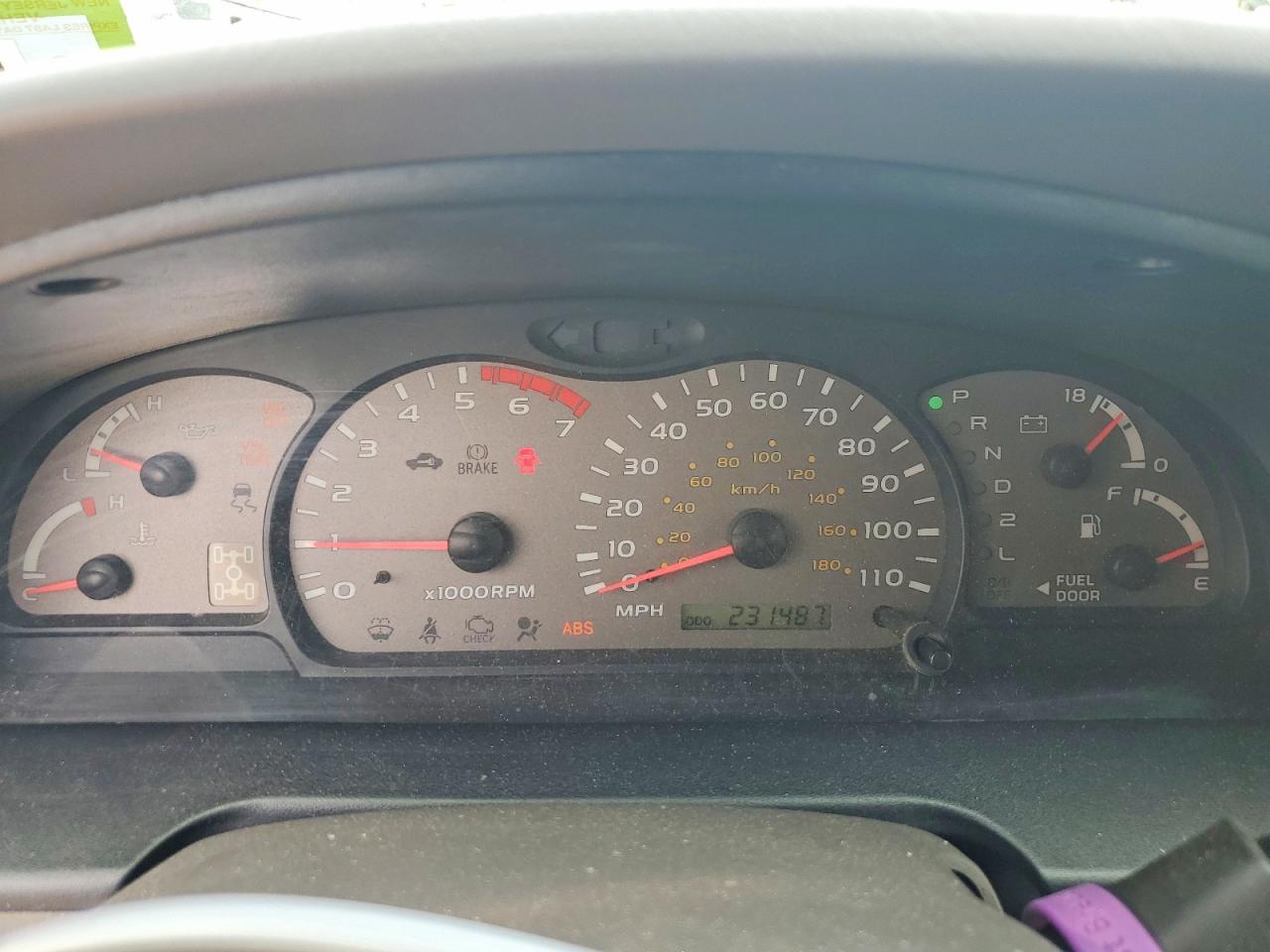2003 Toyota Sequoia Sr5 Gray vin: 5TDBT44A23S164104