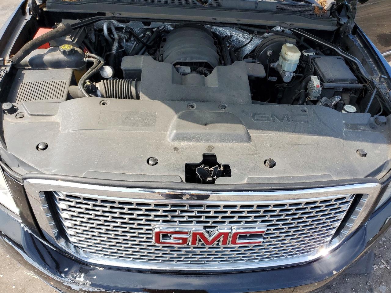 2015 Gmc Yukon Xl Denali Black vin: 1GKS2JKJ3FR150160
