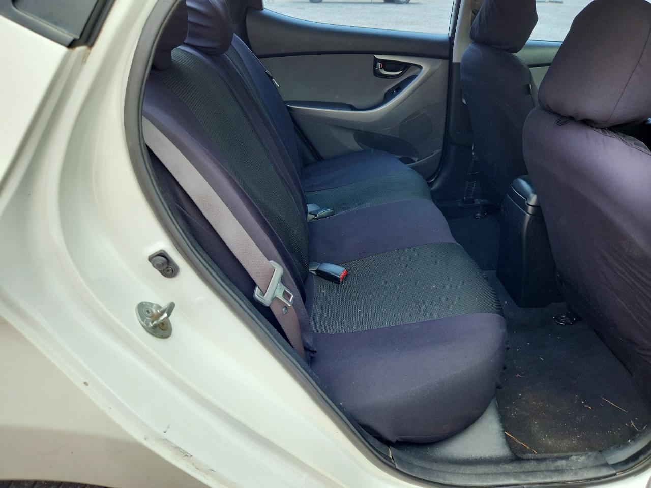 2013 Hyundai Elantra Gls White vin: 5NPDH4AE3DH445465