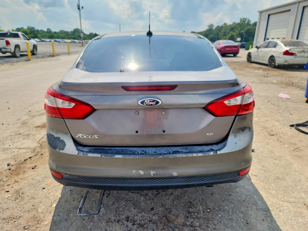 2014 Ford Focus Se Gray vin: 1FADP3F23EL414537