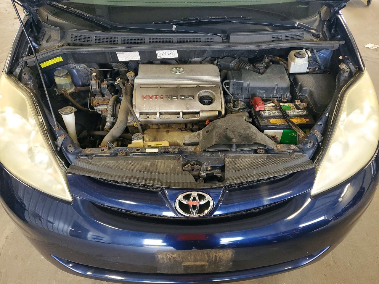 2006 Toyota Sienna Le 8 Passenger Blue vin: 5TDZA23C96S561941