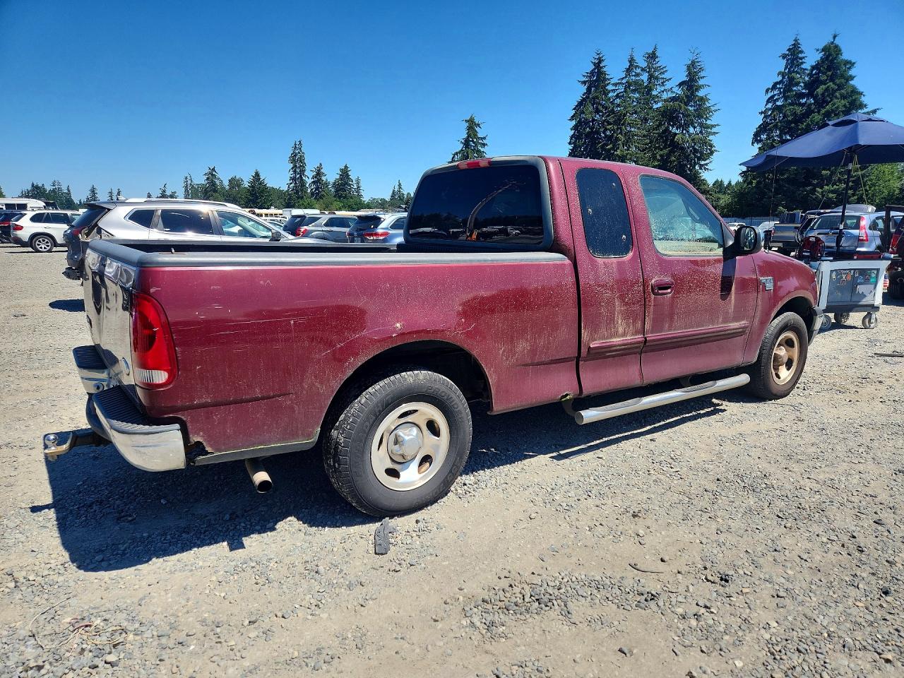 1999 Ford F150 Red vin: 1FTRX17W8XKC21914
