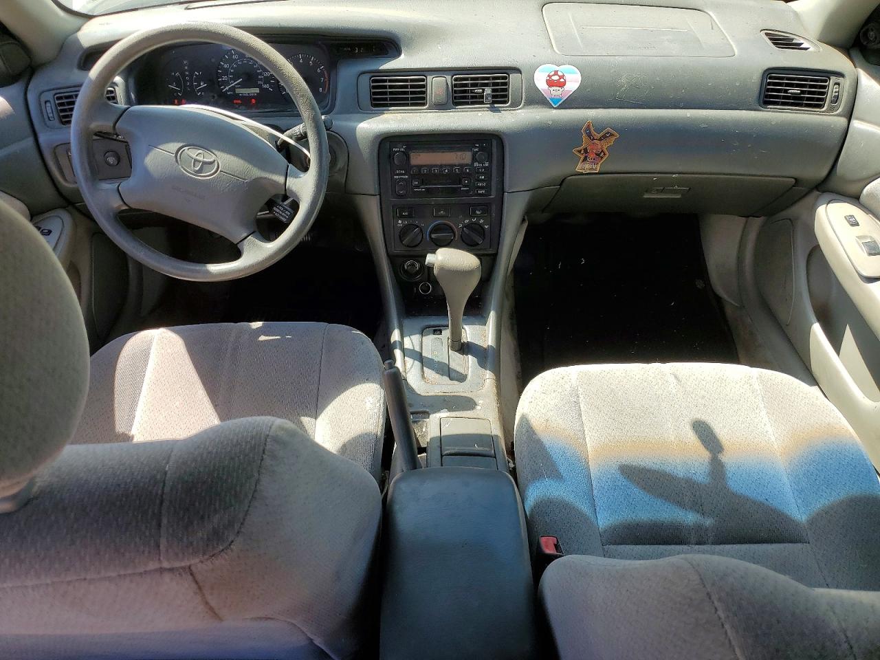 2000 Toyota Camry Le V6 Желто-коричневый vin: 4T1BF22K2YU111134
