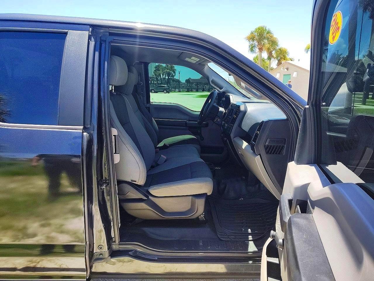 2015 Ford F150 Super Cab Gray vin: 1FTEX1C89FKD19628