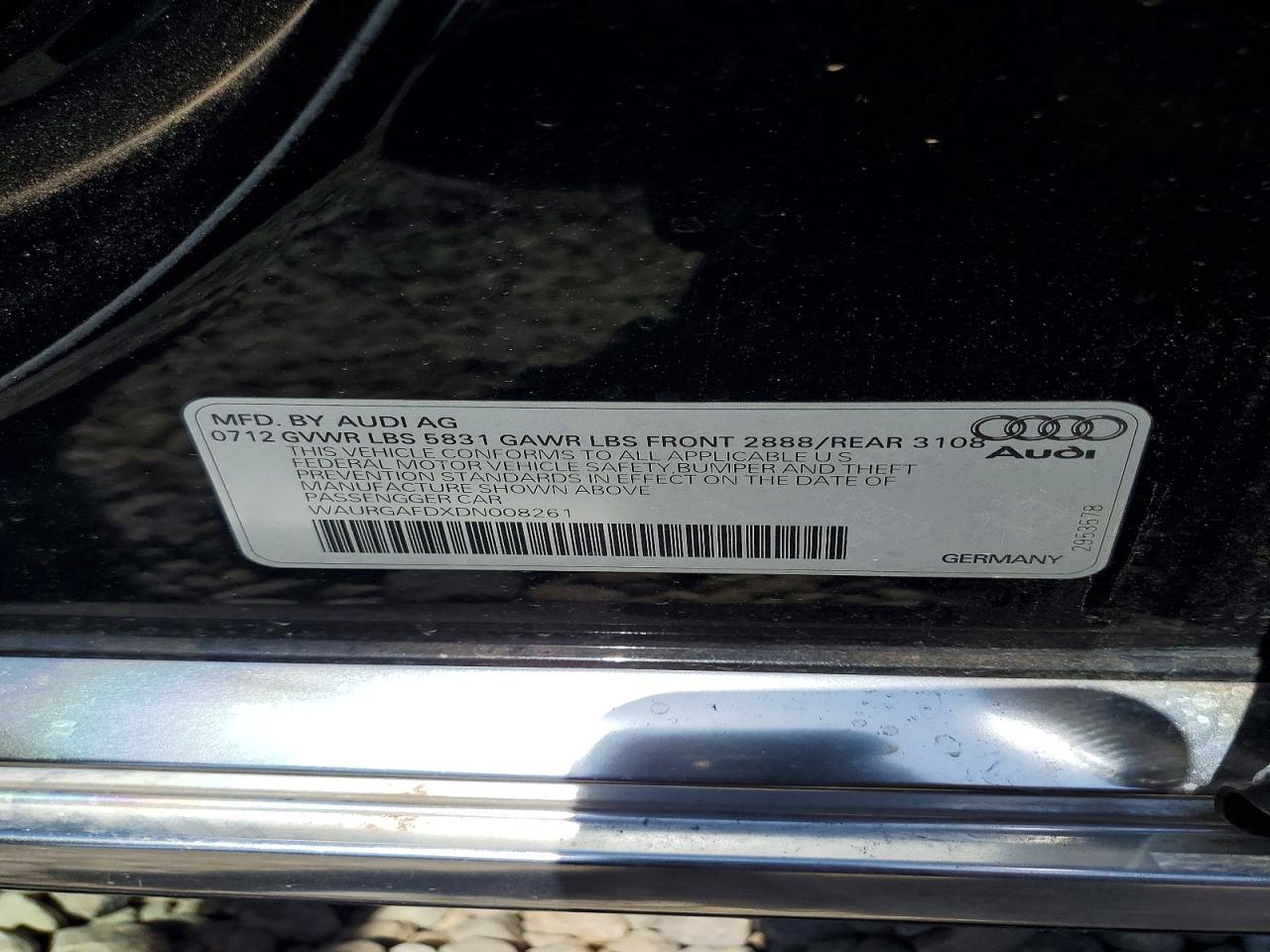 2013 Audi A8 L Quattro Black vin: WAURGAFDXDN008261