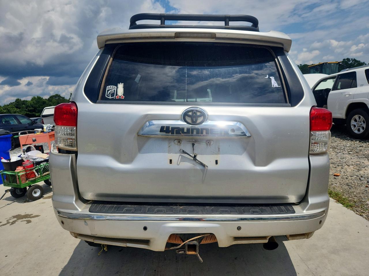 2010 Toyota 4runner Sr5 Silver vin: JTEZU5JR0A5001834
