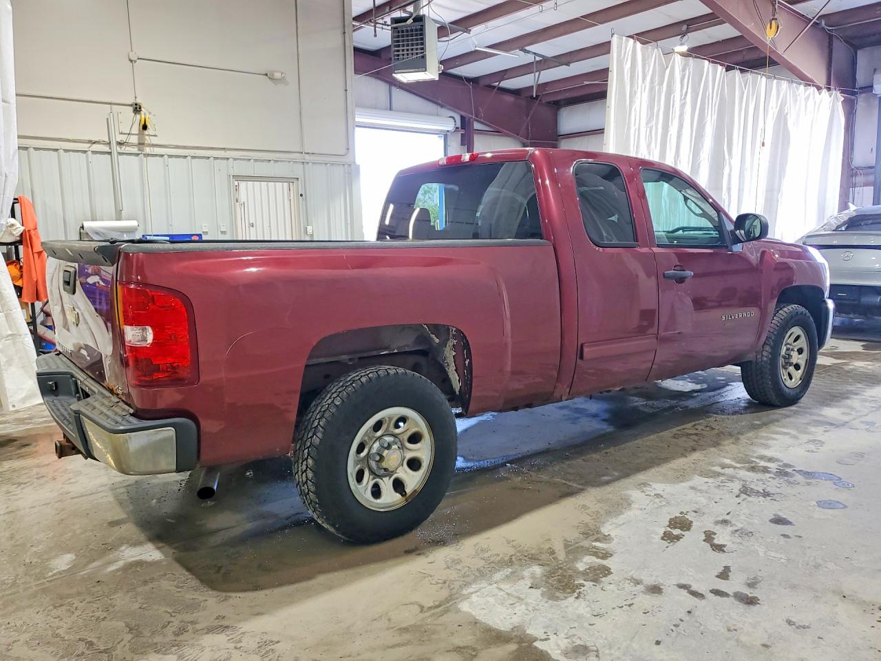 2013 Chevrolet Silverado K1500 Ls Red vin: 1GCRKREA6DZ169030