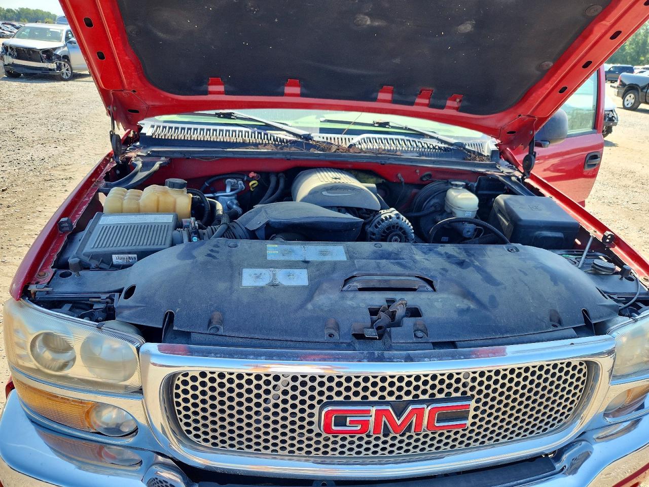 2005 Gmc New Sierra K1500 Red vin: 2GTEK13T051226207