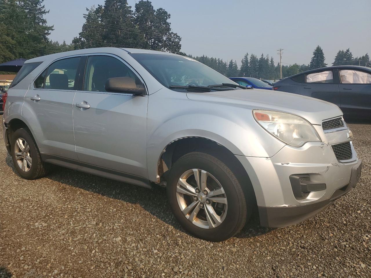 2010 Chevrolet Equinox Ls Silver vin: 2CNALBEW0A6413240