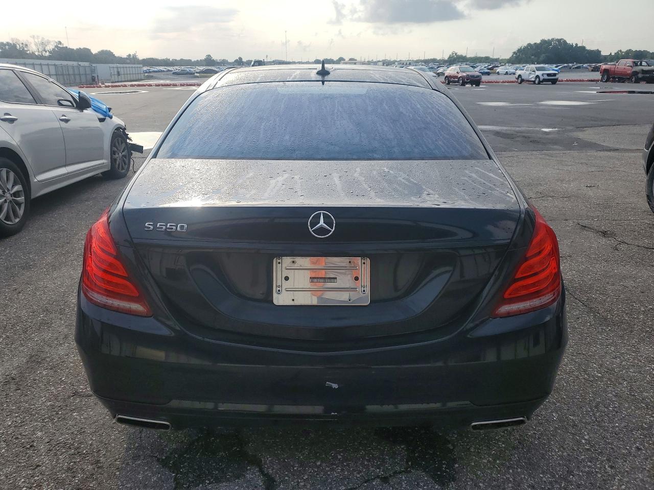 2015 Mercedes-benz S 550 Black vin: WDDUG8CB4FA071980