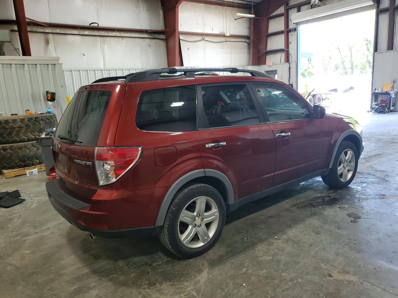 2009 Subaru Forester 2.5x Limited Maroon vin: JF2SH64679H766388