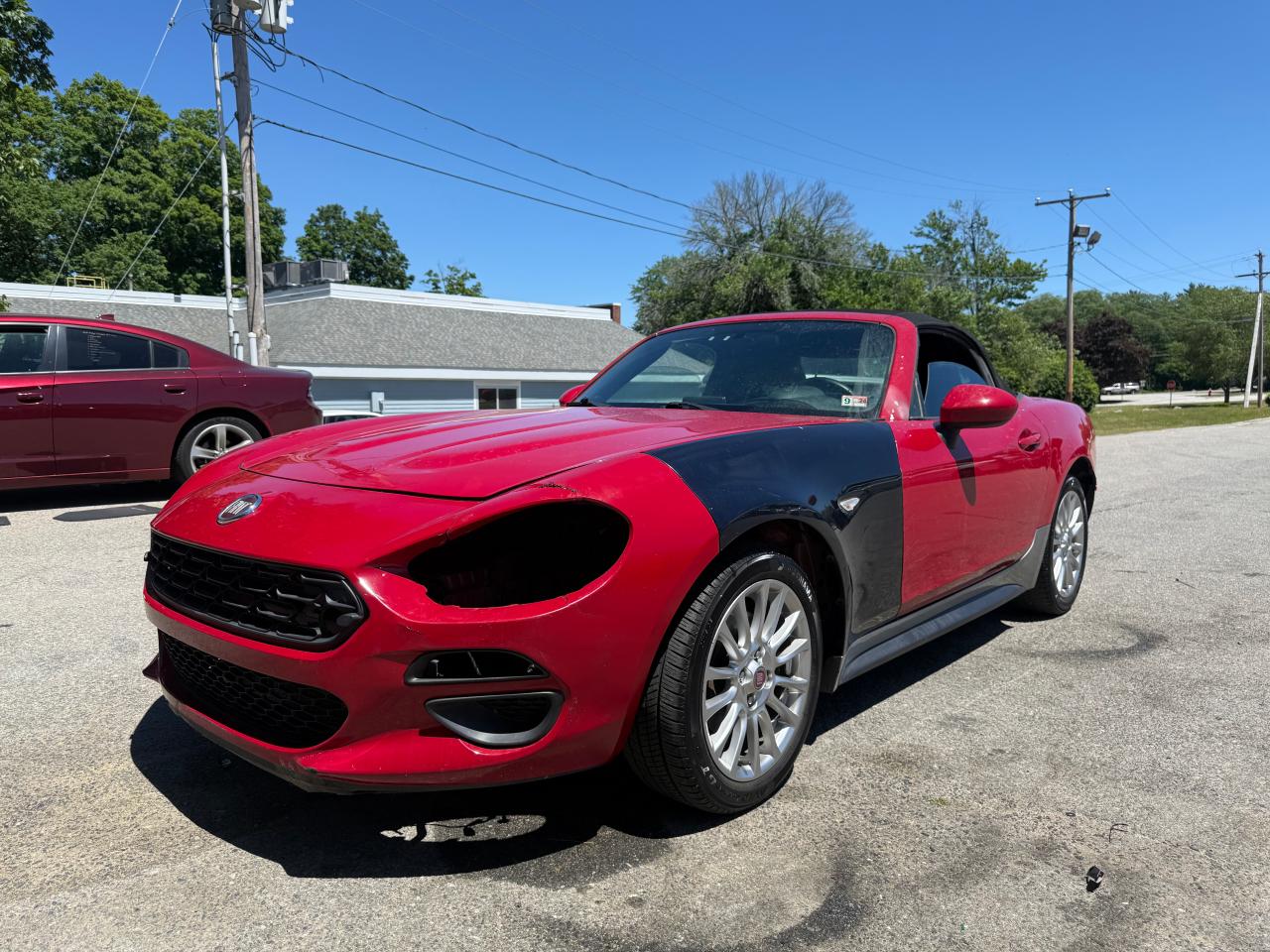 2017 Fiat 124 Spider Classica Red vin: JC1NFAEK9H0122868