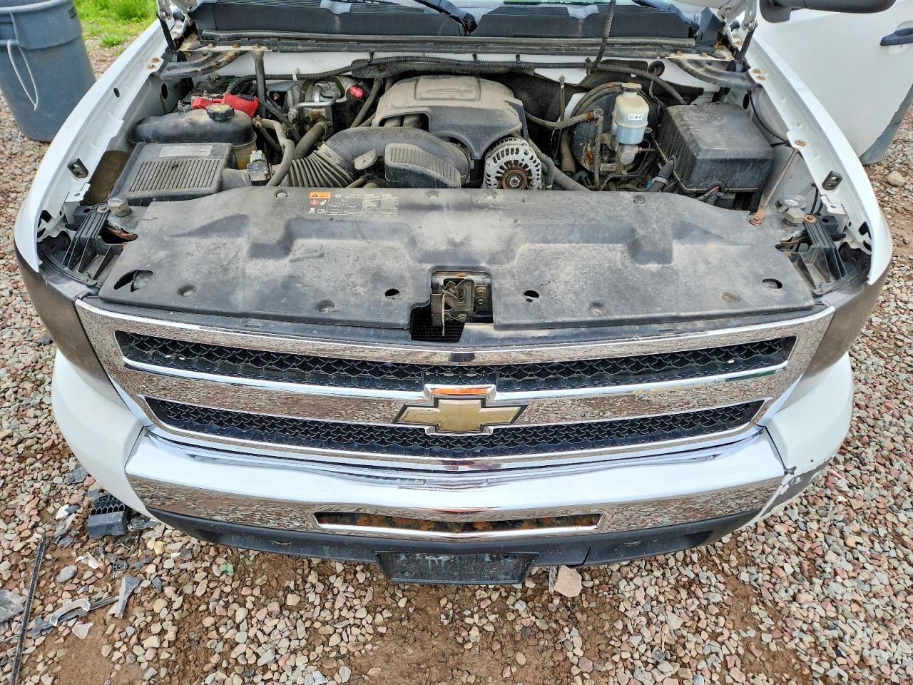 2011 Chevrolet Silverado K1500 Ls Белый vin: 1GCRKREA2BZ446172