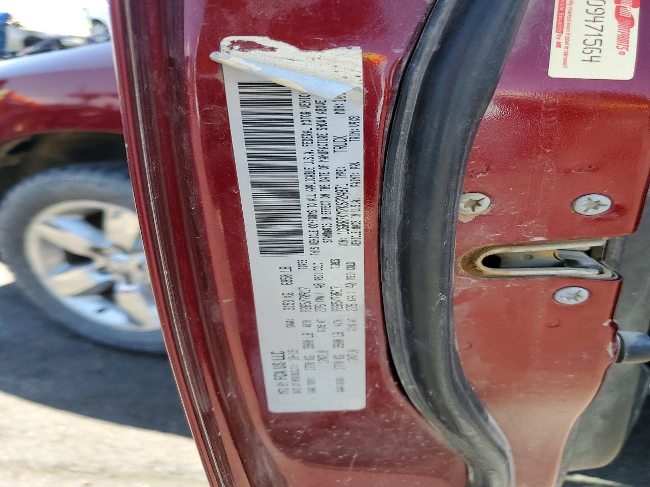 2019 Ram 1500 Classic Tradesman Burgundy vin: 1C6RR7KM7KS724871