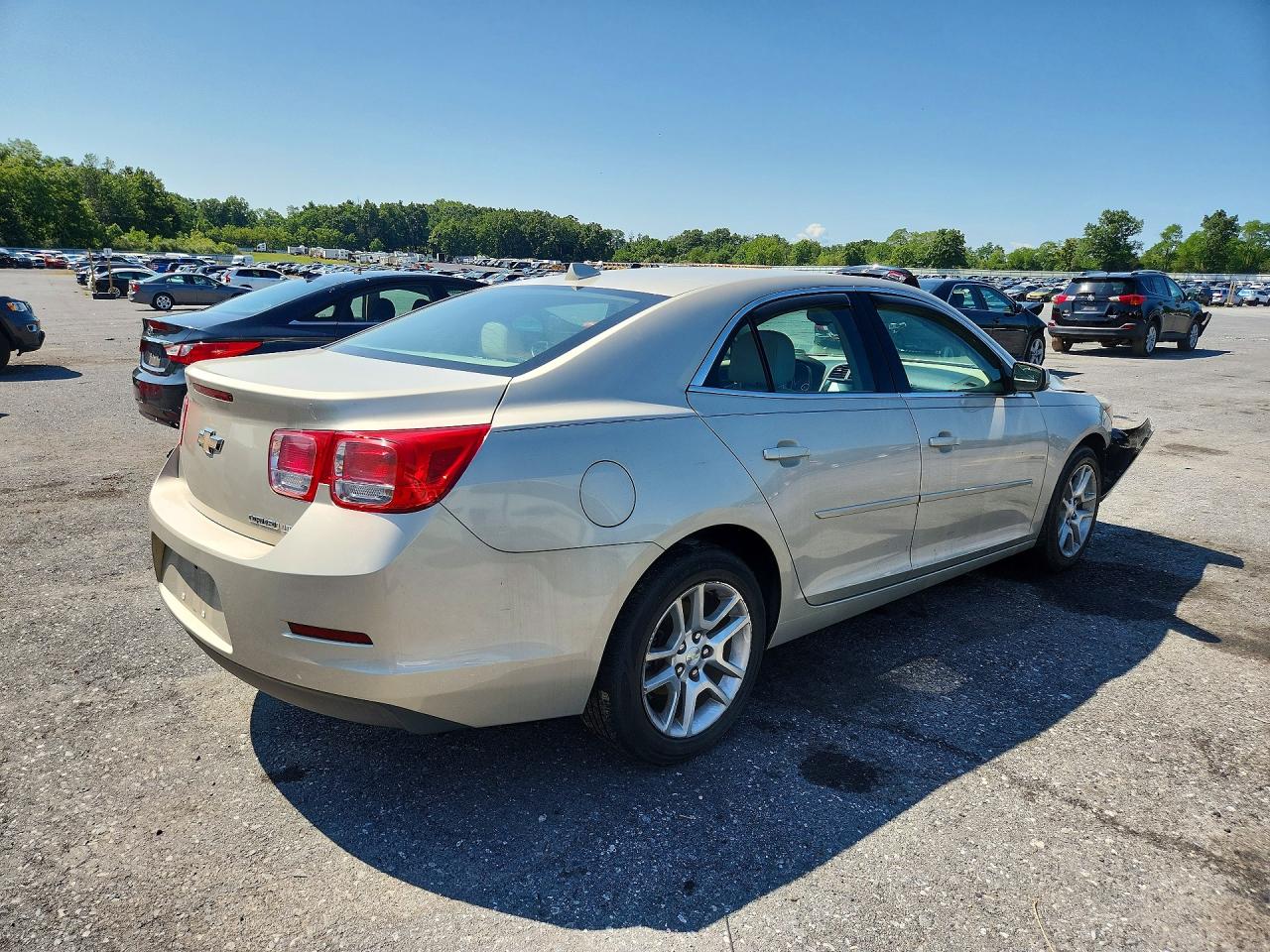 2014 Chevrolet Malibu 1lt Бежевый vin: 1G11C5SL4EF236986