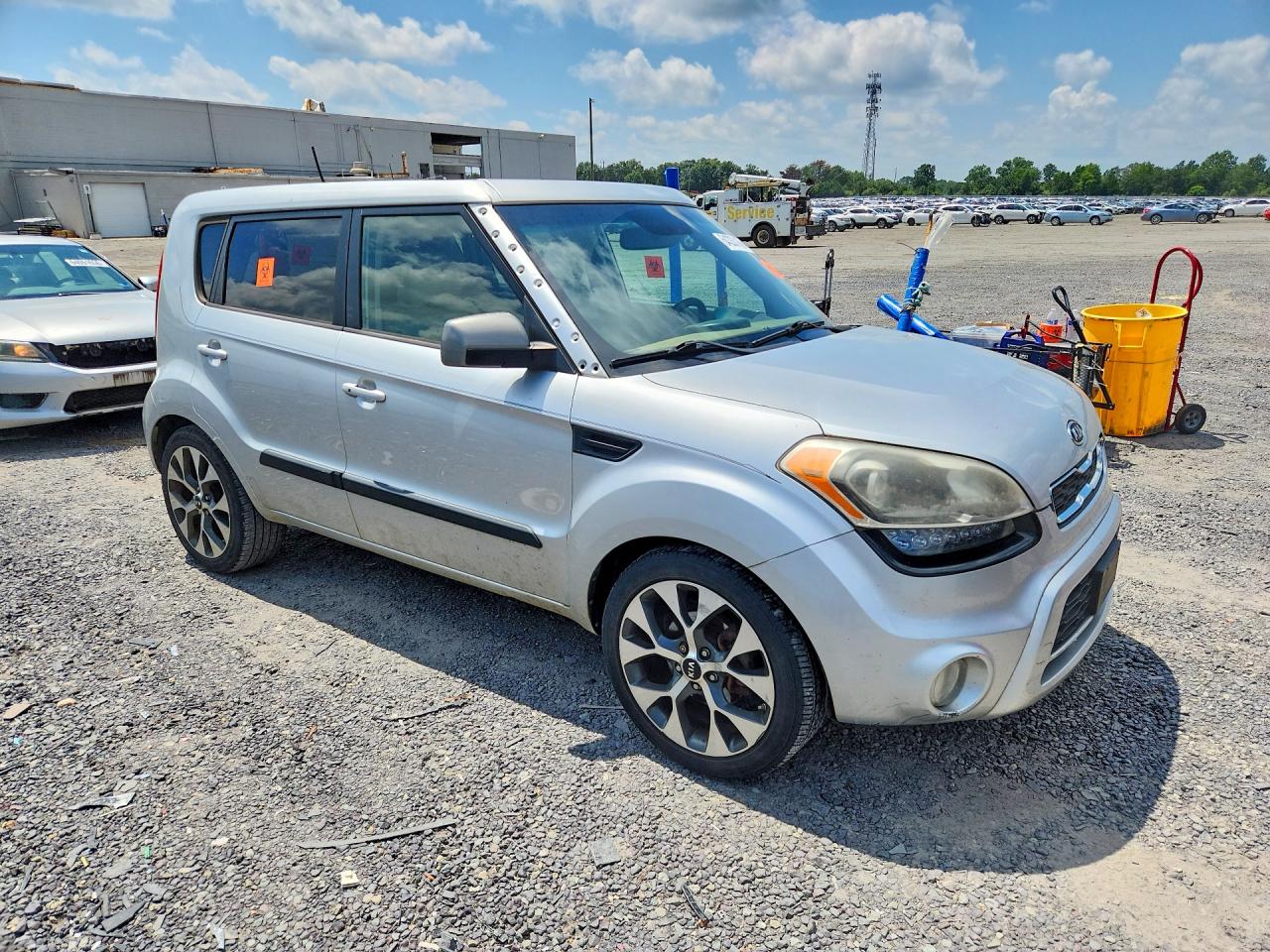 2012 Kia Soul ! Серебряный vin: KNDJT2A65C7425154