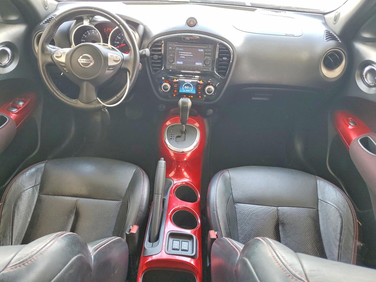 2012 Nissan Juke S Красный vin: JN8AF5MRXCT105161