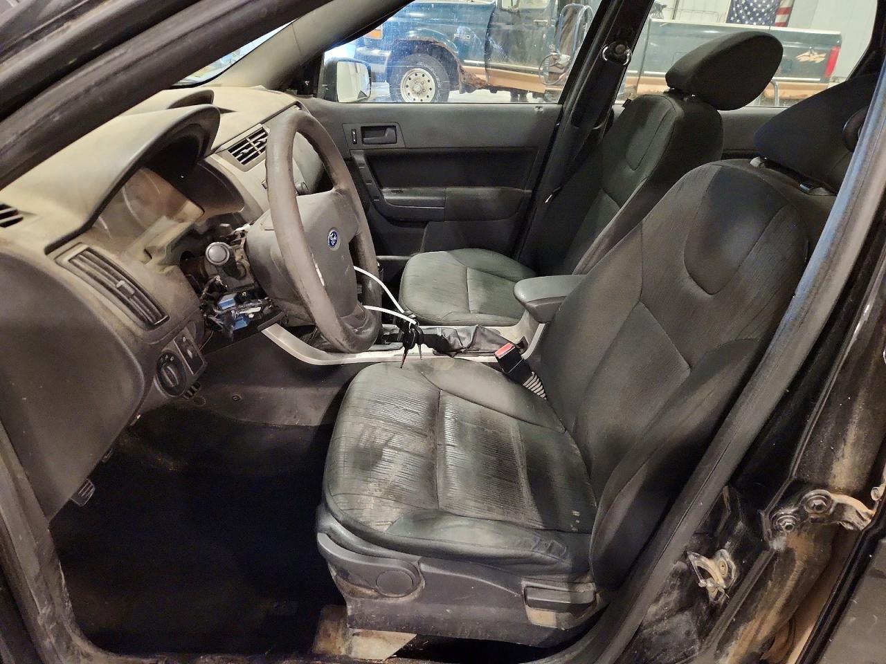 2009 Ford Focus Se Black vin: 1FAHP35N49W200562