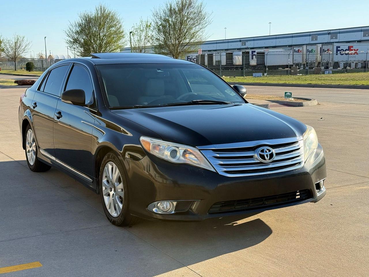 2011 Toyota Avalon Base Black vin: 4T1BK3DB8BU431922