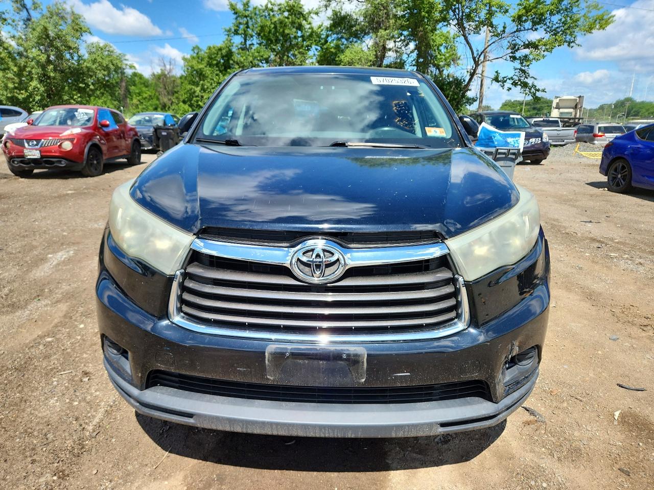 2015 Toyota Highlander Le Black vin: 5TDZARFH8FS011775