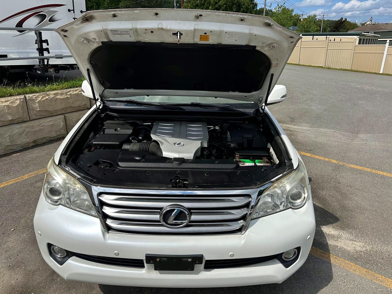 2013 Lexus Gx 460 White vin: JTJBM7FX8D5055487