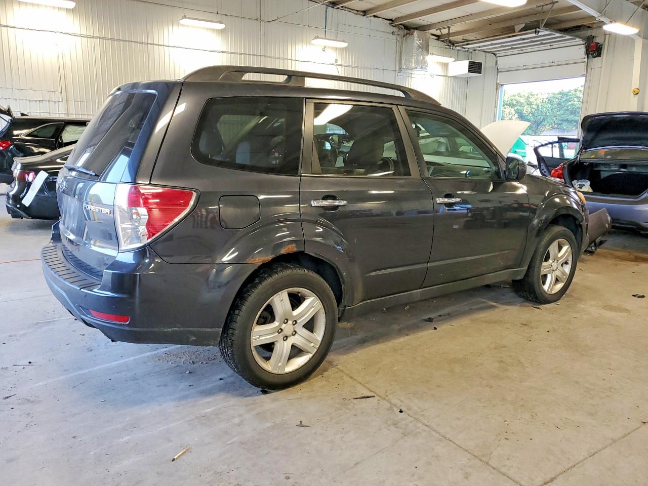 2009 Subaru Forester 2.5x Premium Charcoal vin: JF2SH63649G754710