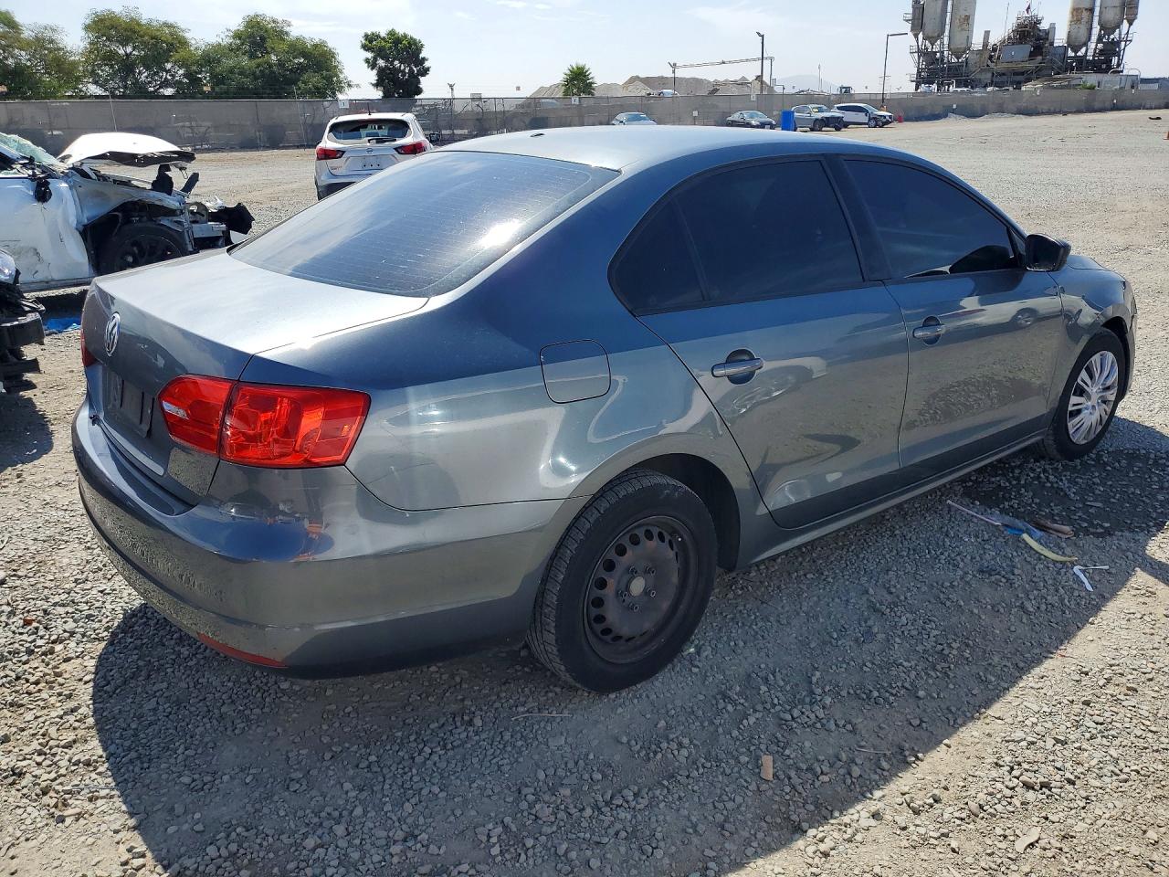 2011 Volkswagen Jetta Base Gray vin: 3VW2K7AJ3BM112341