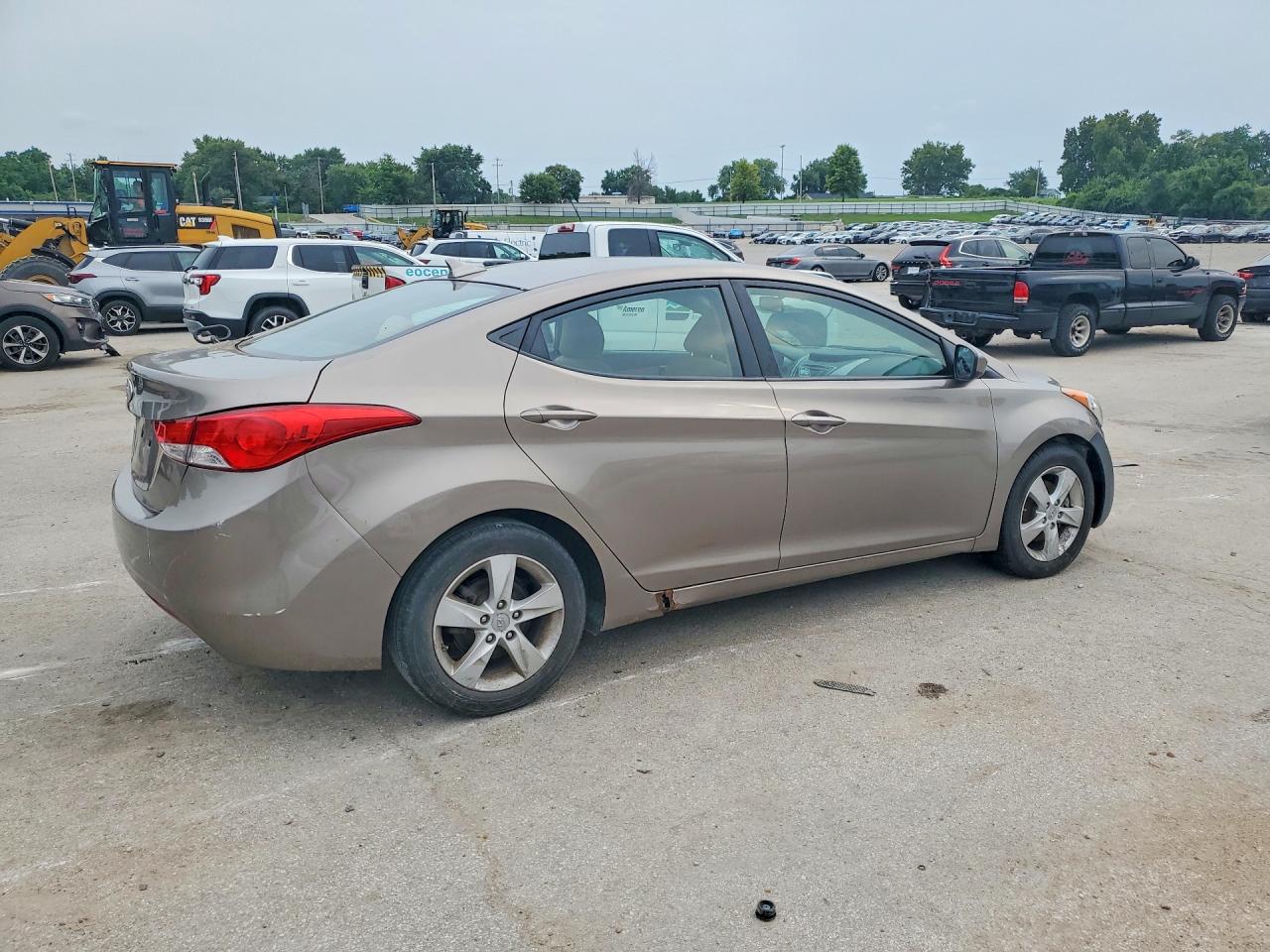 2013 Hyundai Elantra Gls Gray vin: 5NPDH4AE4DH387785