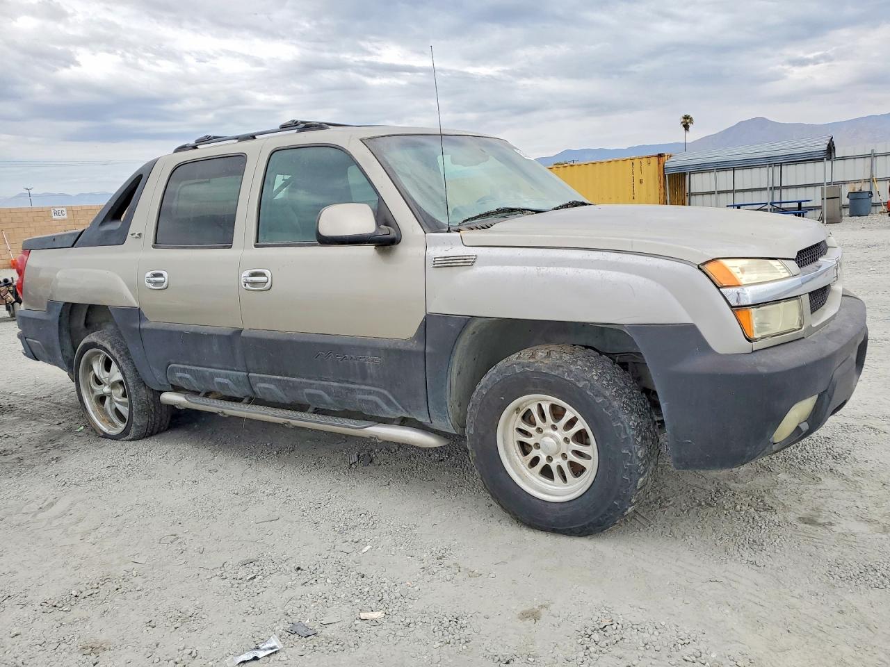 2003 Chevrolet Avalanche C1500 Tan vin: 3GNEC13T53G273144