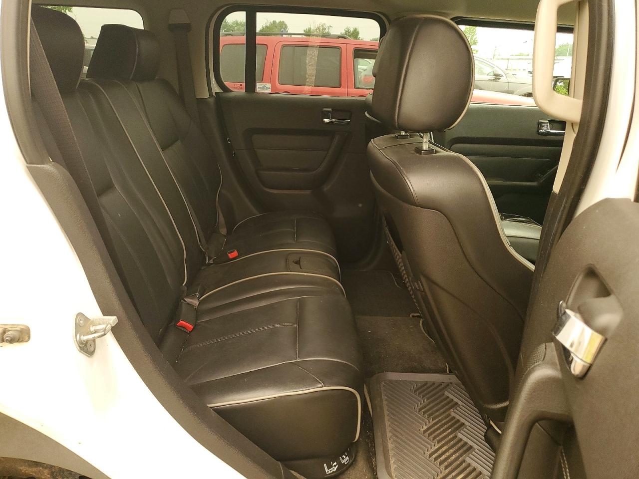 2007 Hummer H3 White vin: 5GTDN13E778203648