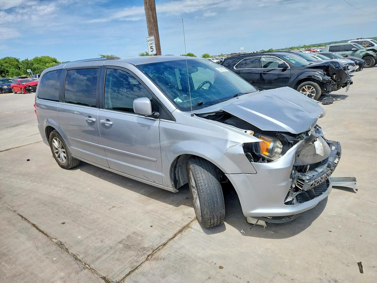 2015 Dodge Grand Caravan Sxt Silver vin: 2C4RDGCG4FR691562
