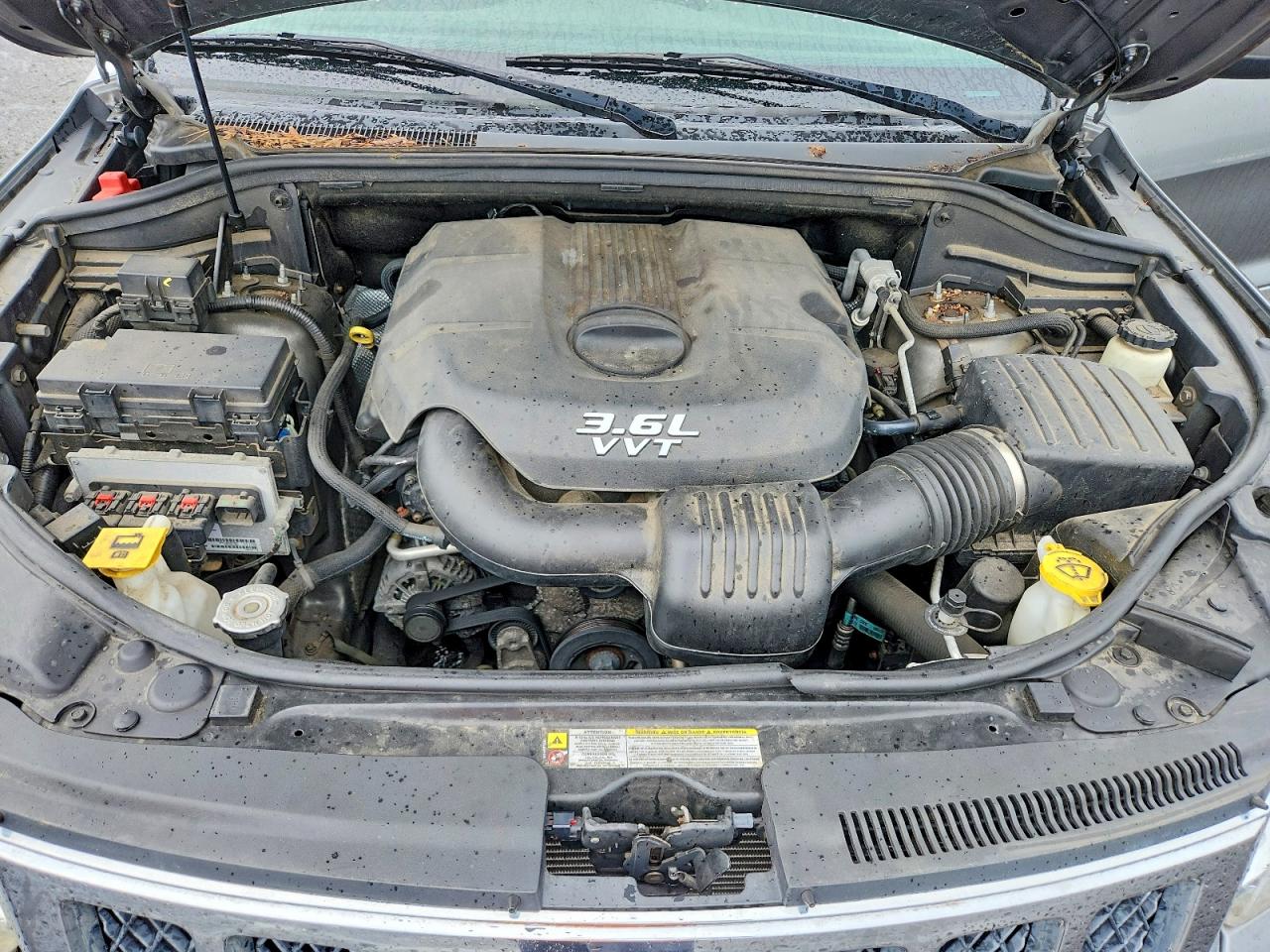 2013 Jeep Grand Cherokee Laredo Gray vin: 1C4RJFAG6DC561195