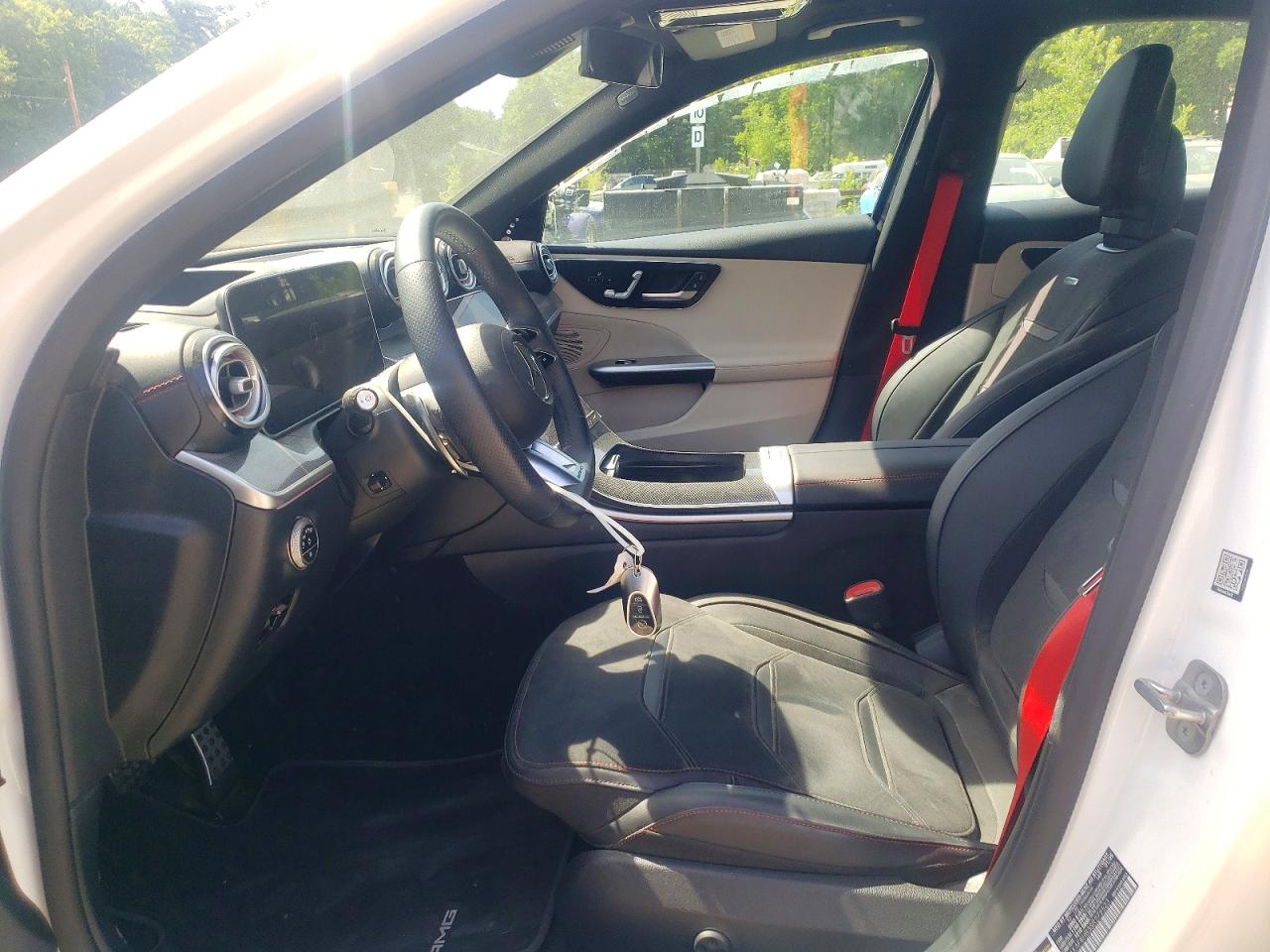 2025 Mercedes-benz C 43 Amg White vin: W1KAF8HB3SR272523