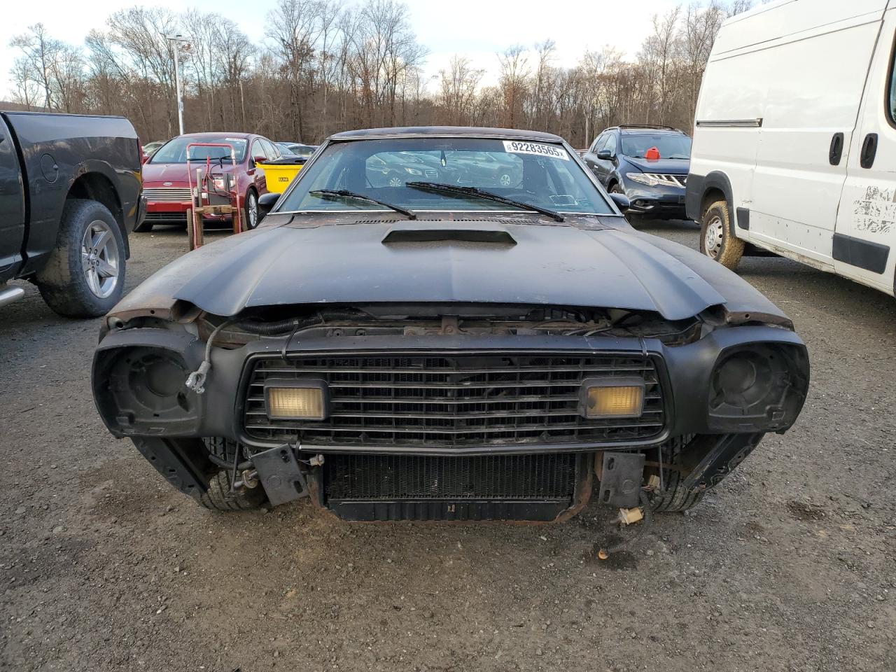 1977 Ford Mustang Black vin: 7F03F189260