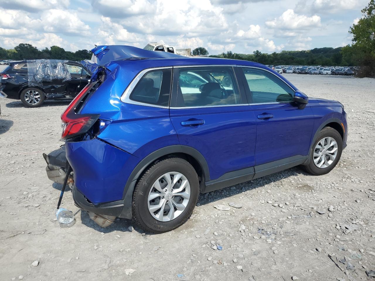 2023 Honda Crv Awd Blue vin: 7FARS4H29PE018995