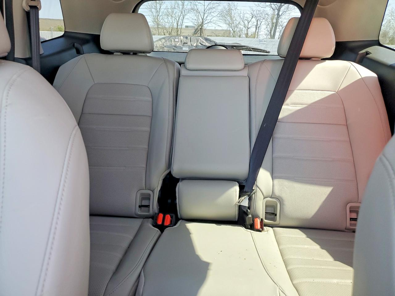 2025 Honda Cr-v Exl White vin: 7FARS4H78SE013419