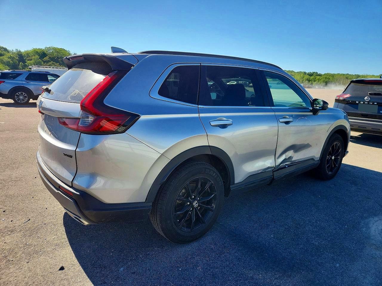 2023 Honda Cr-v Sport Silver vin: 7FARS6H51PE010699