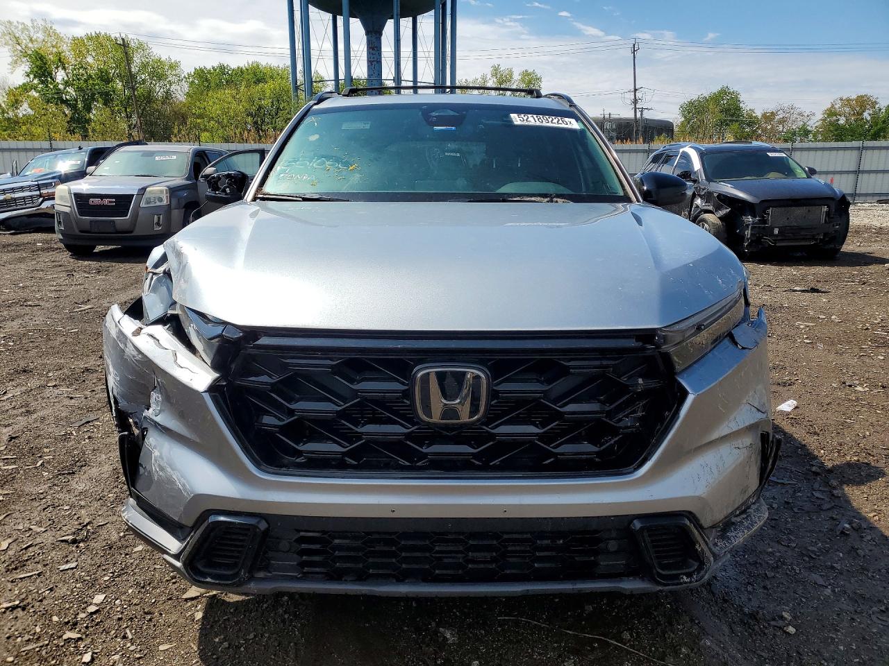 2025 Honda Cr-v Sport-l Silver vin: 7FARS6H81SE033547