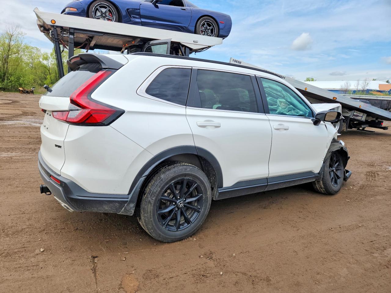 2025 Honda Cr-v Sport-l White vin: 7FARS6H84SE078191
