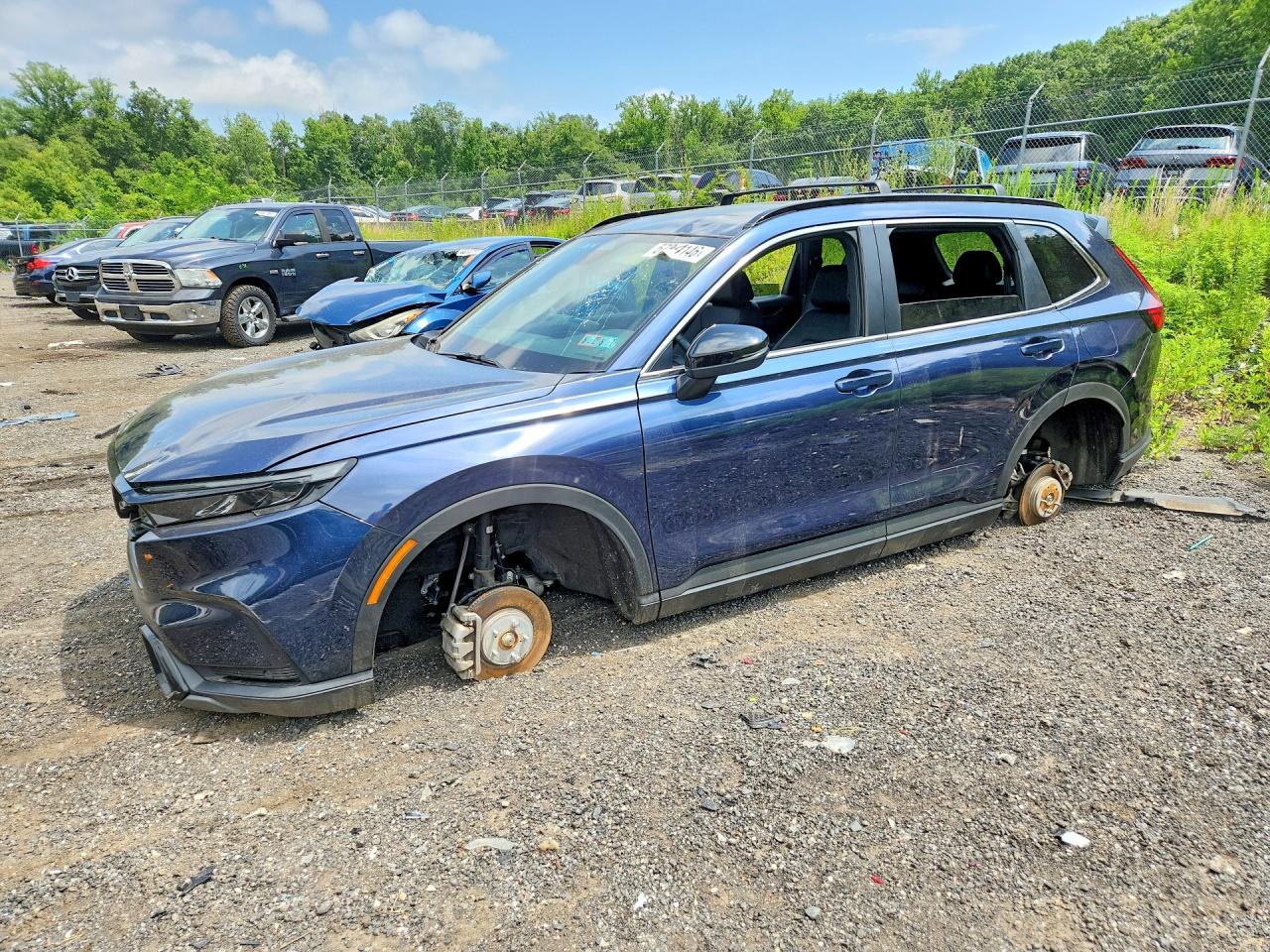 2025 Honda Cr-v Sport Touring Blue vin: 7FARS6H87SE109160