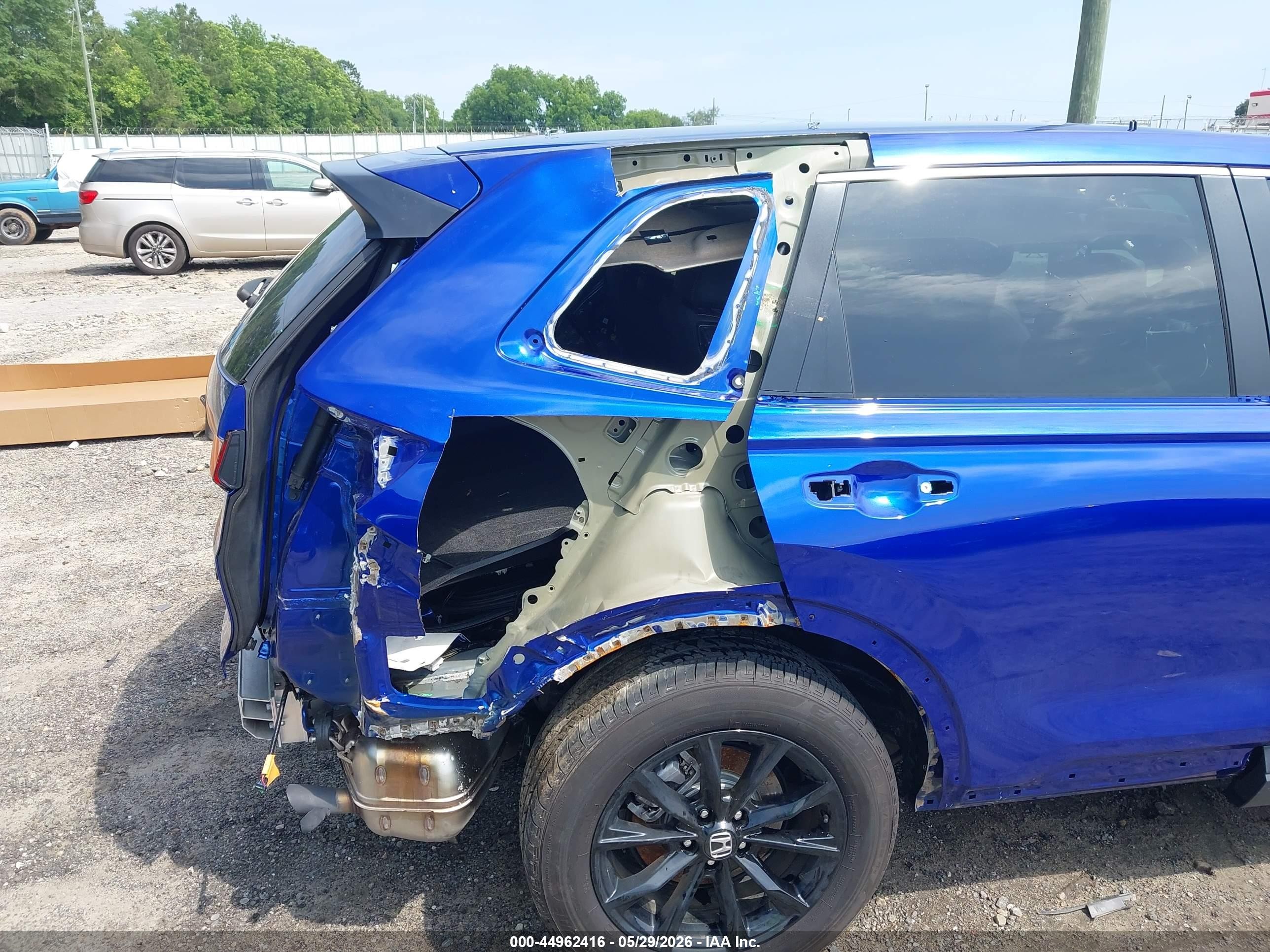 2025 Honda Cr-v Hybrid Sport-l Blue vin: 7FARS6H88SE037353
