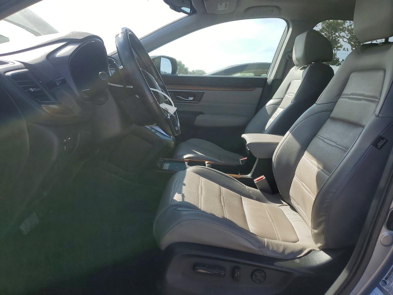 2021 Honda Cr-v Touring Silver vin: 7FART6H90ME030275
