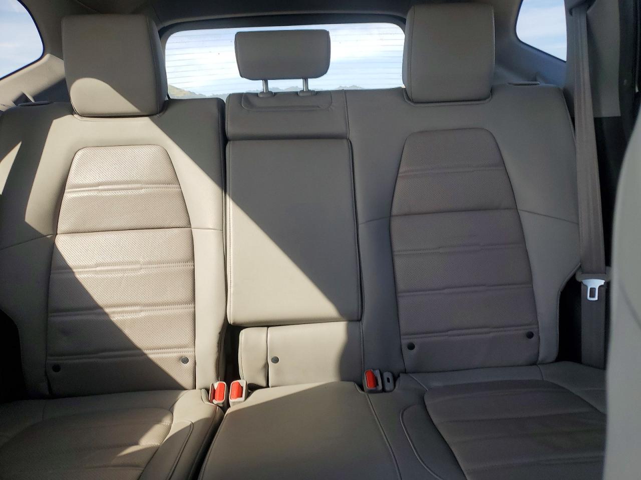 2021 Honda Cr-v Touring Silver vin: 7FART6H90ME030275