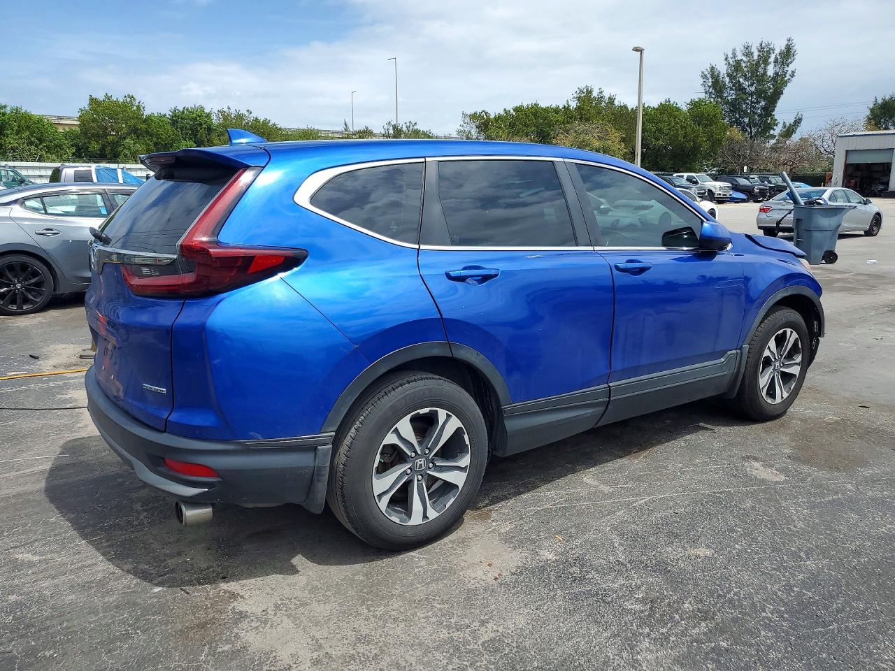 2022 Honda Cr-v Se Blue vin: 7FARW1H77NE013368
