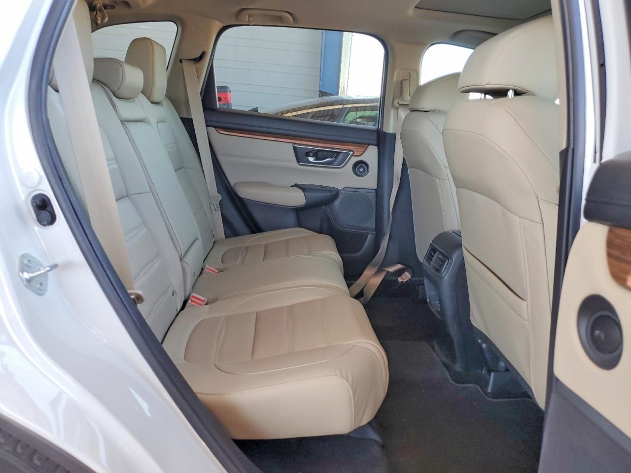 2022 Honda Cr-v Exl White vin: 7FARW1H89NE006110