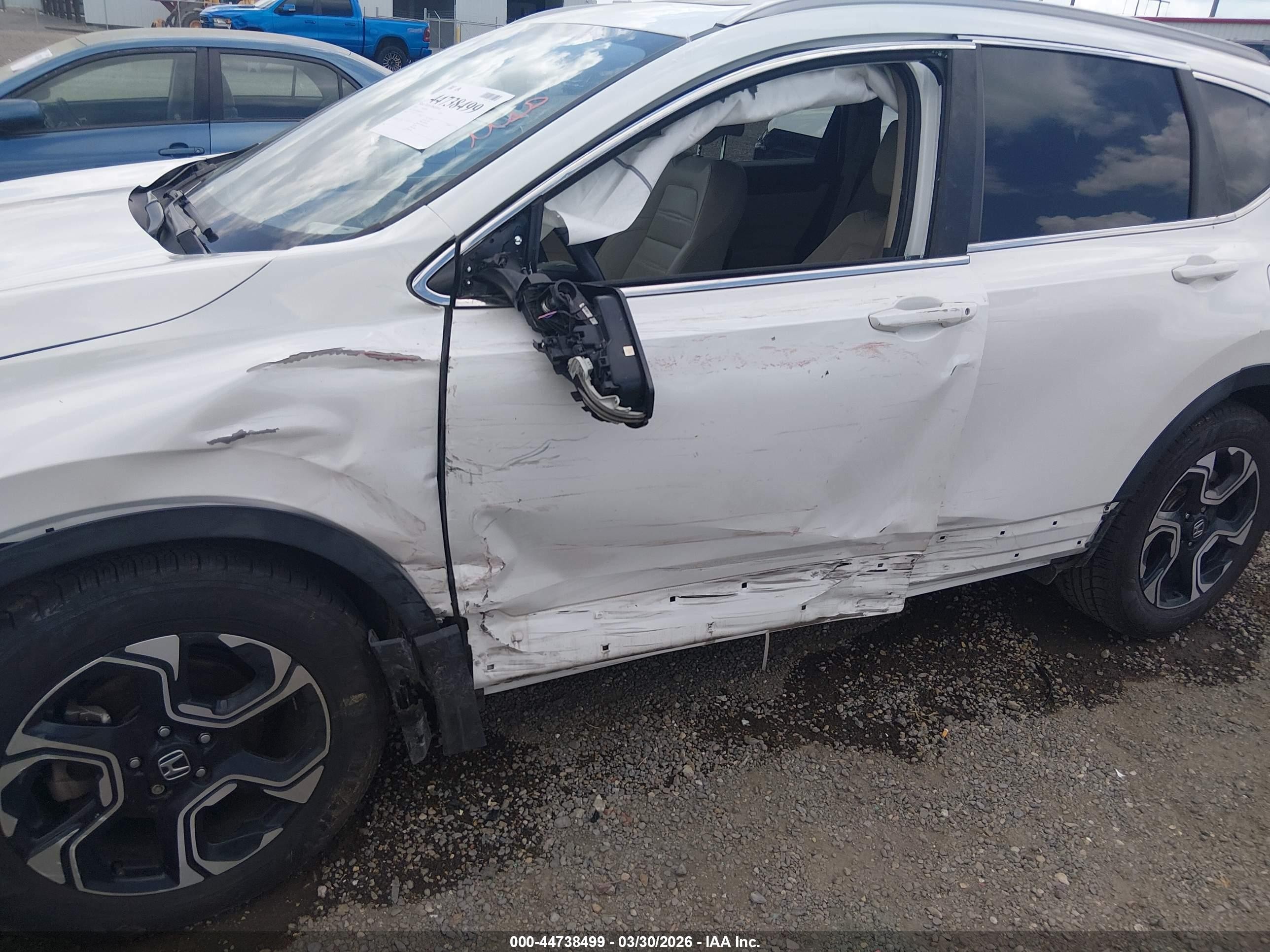 2019 Honda Cr-v Touring Белый vin: 7FARW1H99KE015118